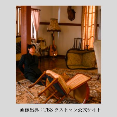 人質になったと思われる皆実(福山雅治)